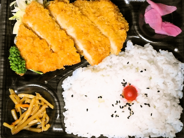 チキンカツ弁当