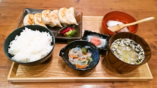 餃子定食