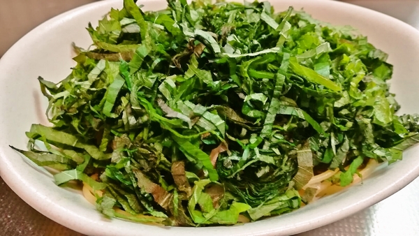ツナと高菜の和風パスタ大葉のせ