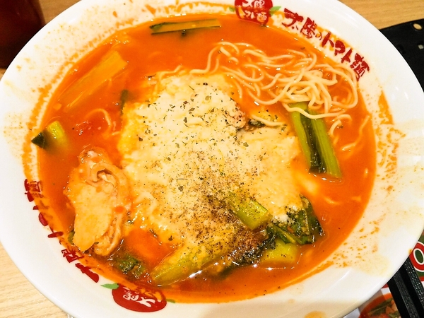 トマトチーズラーメン
