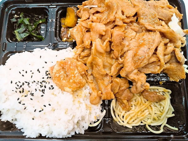 やり過ぎ生姜焼き弁当