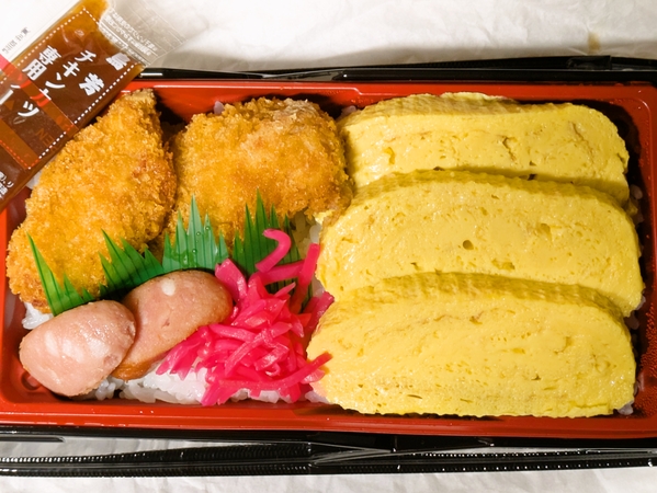 だし巻き玉子トチキンカツ弁当