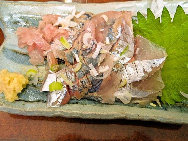 鯵のたたきと刺身