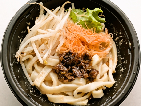麻痺ザ一菜胡麻豆乳きしめん