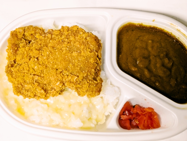 Lチキチーズカレー