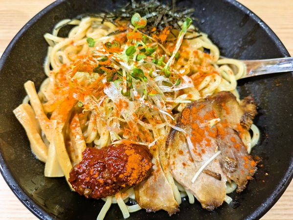 冷やし赤辛油そば