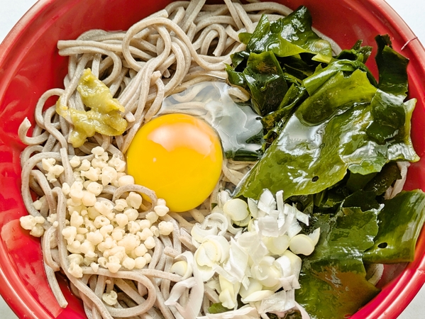 冷やしたぬき蕎麦