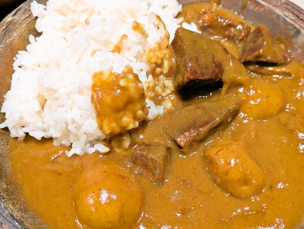 牛タン牛すじ野菜ゴロゴロカレー