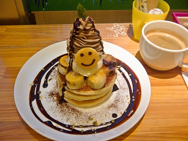 超 美味しく変換 パンケーキデイズ 原宿店でキャラメリゼチョコバナナをいただきました