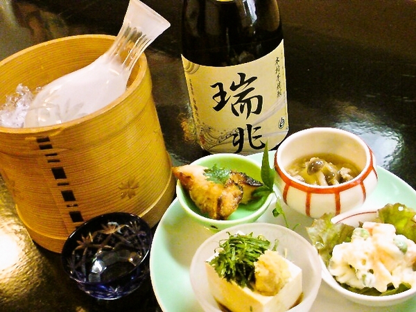 喜多方1000円ではしご酒　「華会席 瑞兆」　1000円でこのメニュー(^^ゞ