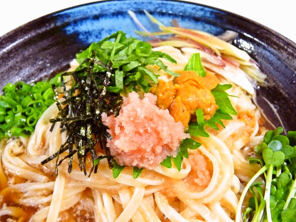 うにと明太子の冷やしうどん