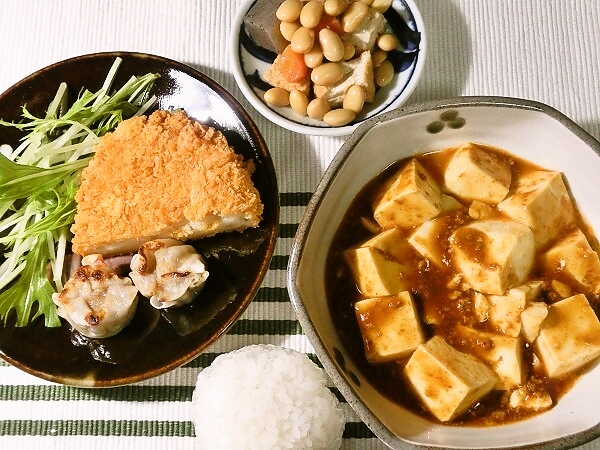 麻婆豆腐とコロッケの晩ごはん
