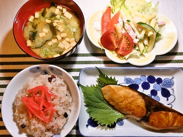 ぶりの照り焼き定食風晩御飯