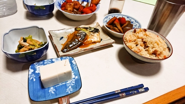 鯖の味噌煮定食風