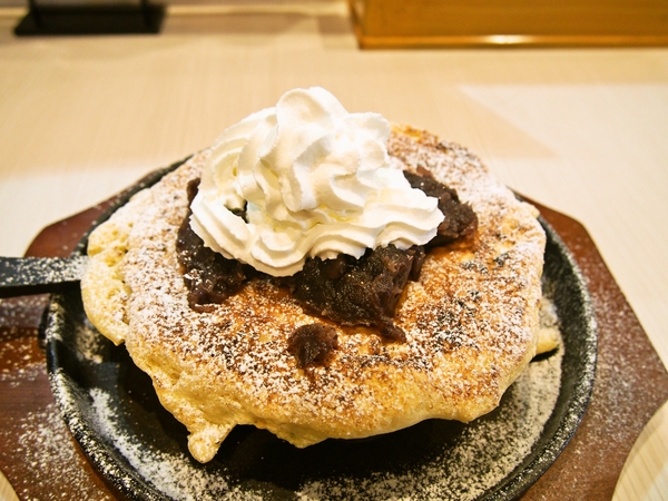 超 美味しく変換 釧路鉄板居酒屋えびすの鉄板パンケーキ450円