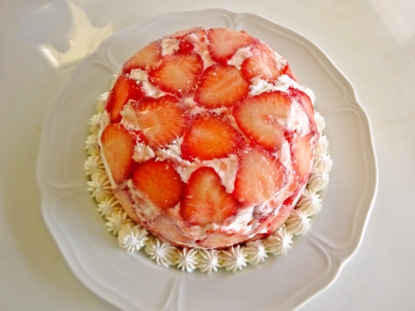 苺のズコットケーキ