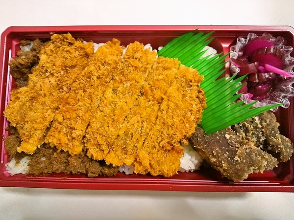 鯨カツ弁当