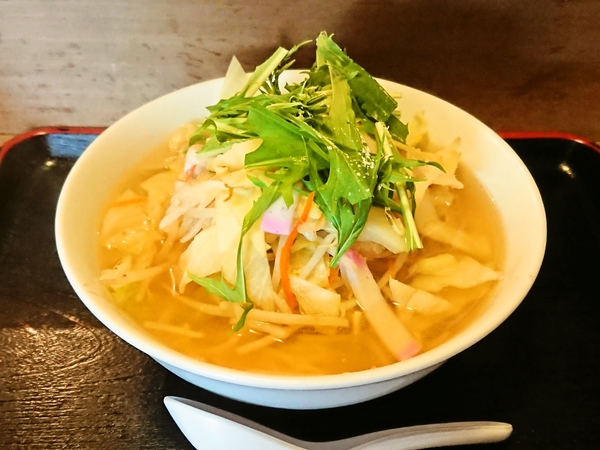 丹波茶屋＠福知山駅前の黄ぃラーメン野菜メガ盛り