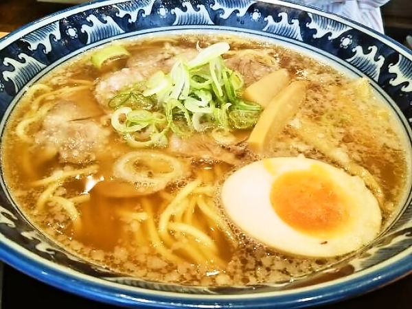 一刻醤油ラーメン