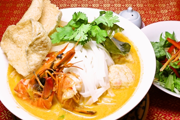 タイ料理レストランThaChang仙台ランチ提供のトムヤムクンラーメン