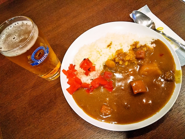 カレーにビール？