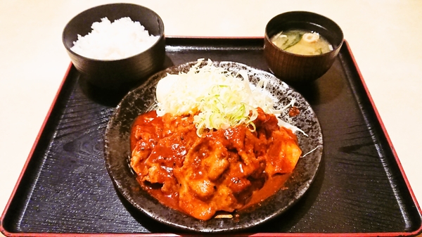 ごちそう定食や味里＠東京・青梅の豚肉からし焼き定食