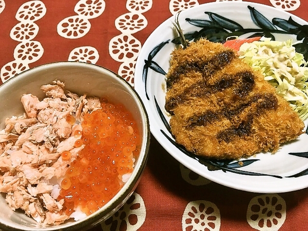 【晩ごはん】鮭の親子丼、アジフライ