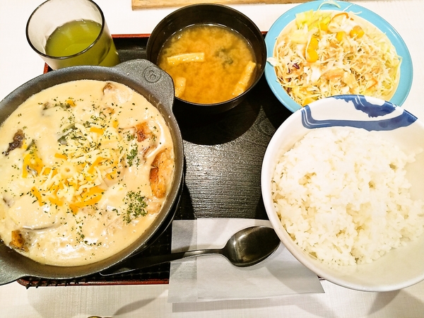 松屋のシュクメルリ鍋定食