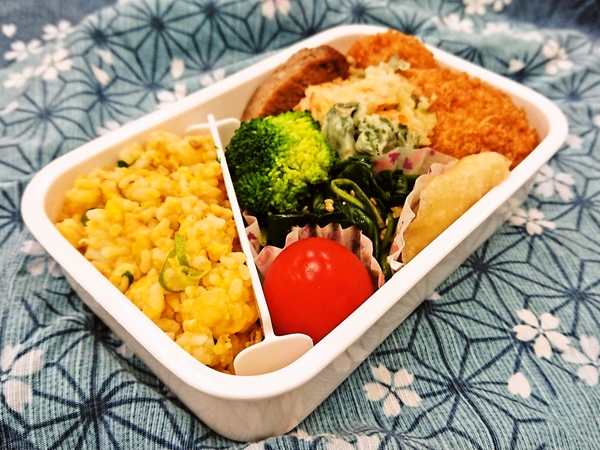 今日の愛妻弁当♪200212