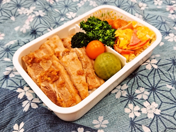 今日の愛妻弁当♪200324