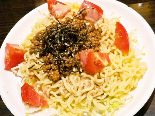 ラーメンサラダ