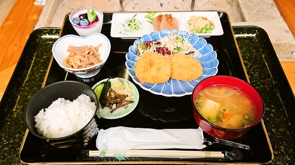 北陵うまいもん市雲原店の水車定食