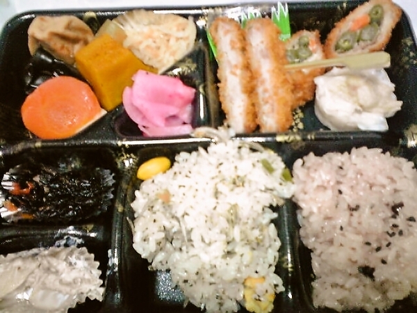 おこわ弁当