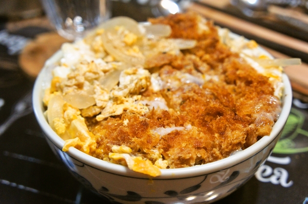 食材ロスをゼロにするための冷蔵庫収納術とは！と夕食