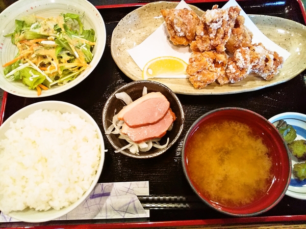 鶏竜田揚げ定食550円