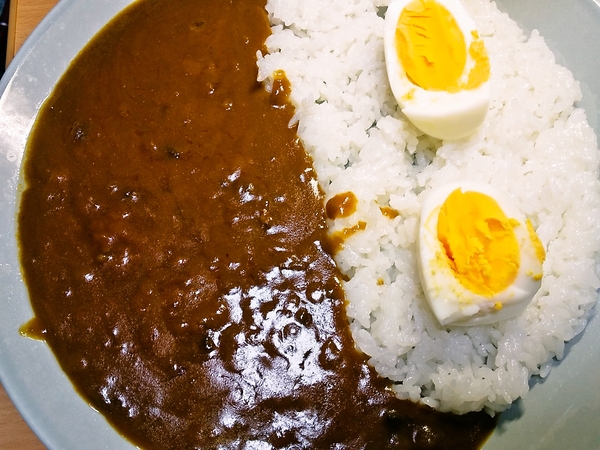 大盛りレトルトカレー