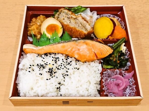 幕の内弁当