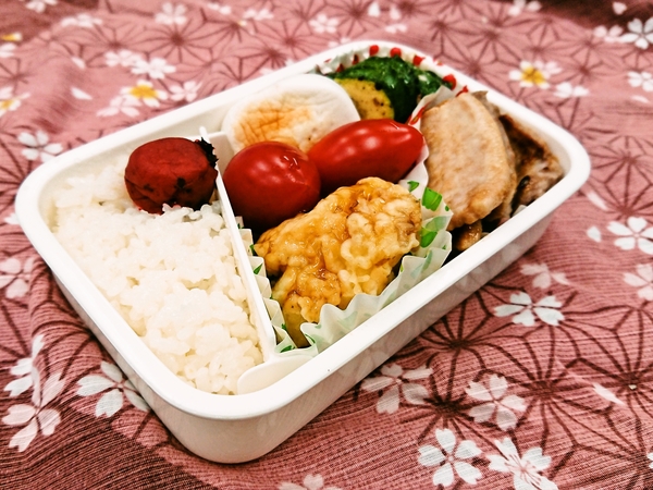 今日の愛妻弁当♪210331