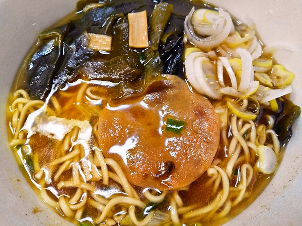 青森煮干しラーメン