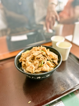 スタ丼