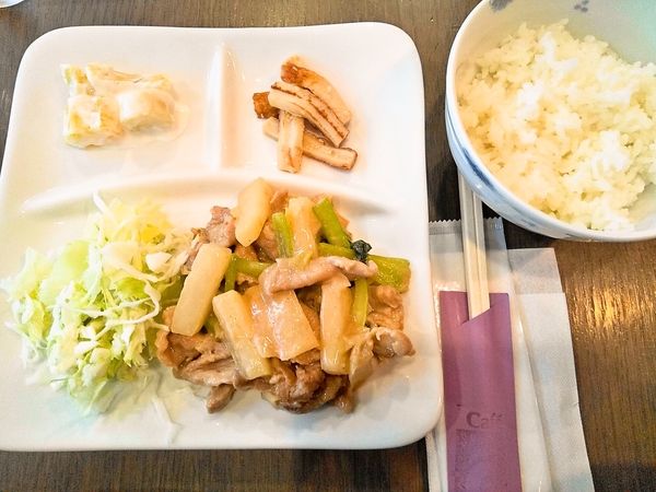 豚肉と大根の味噌炒め定食