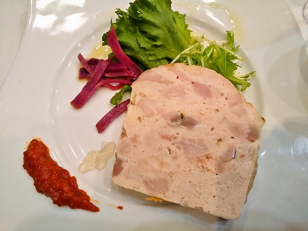 豚肉と鶏肉のパテ