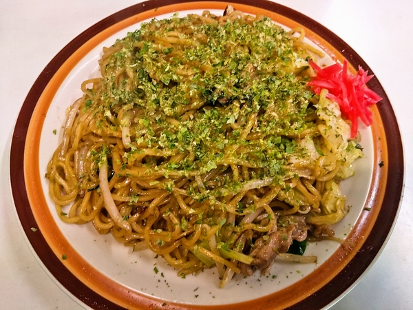 蕎麦屋の焼きそば