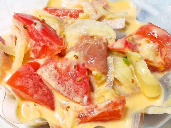 クリームサラダ？