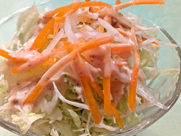 ごまドレサラダ