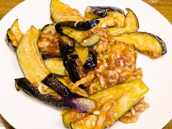 茄子と豚肉の辛炒め