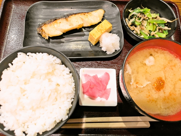 銀ダラ粕漬け定食