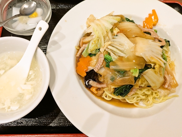 五目あんかけ焼きそば