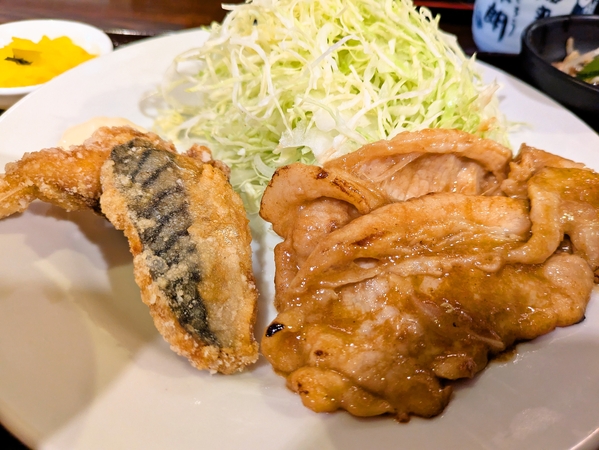 豚ロ一ス焼きと鯖の竜田揚げ