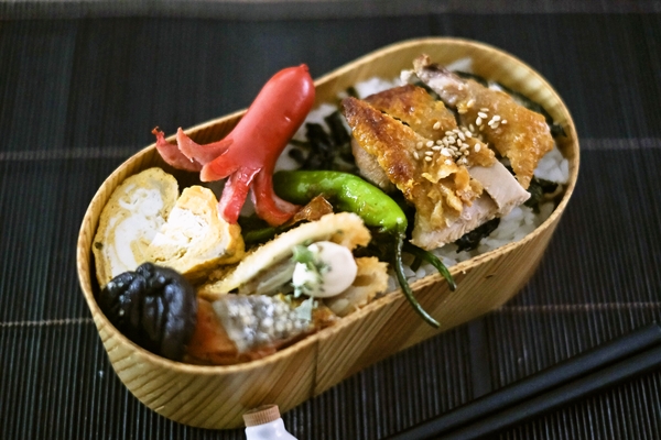 鶏もも生姜焼き弁当